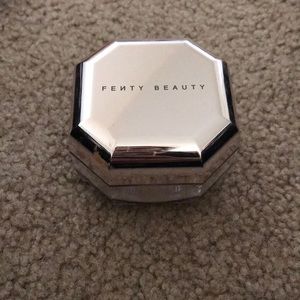 Brand new Fenty setting powder